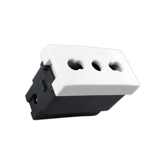 P17/11 BIPASSIO SOCKET WITH CHILD PROTECTION